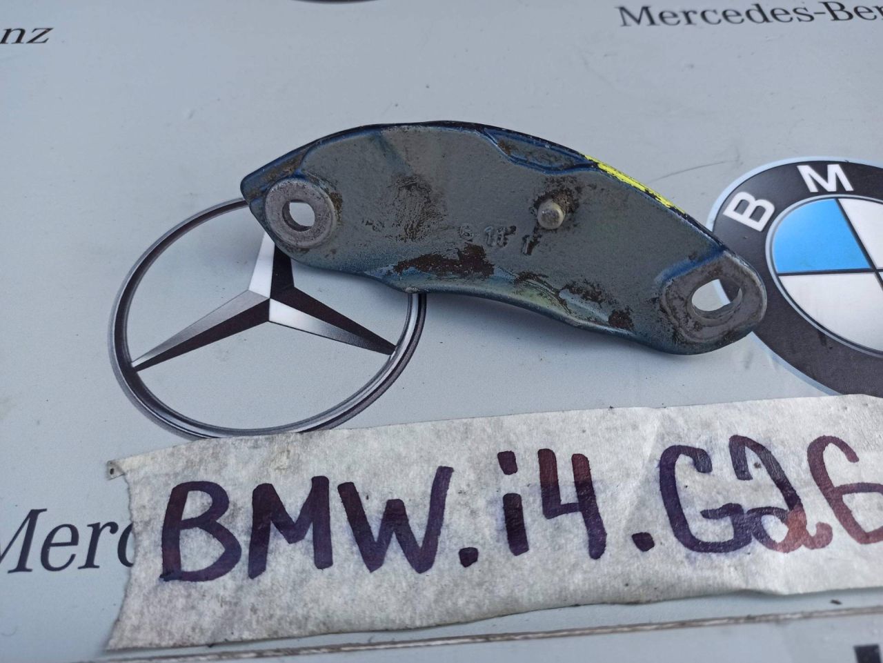 петля крышки багажника BMW i4 G26 2022, электро, АКПП, 7487567 - фото №1