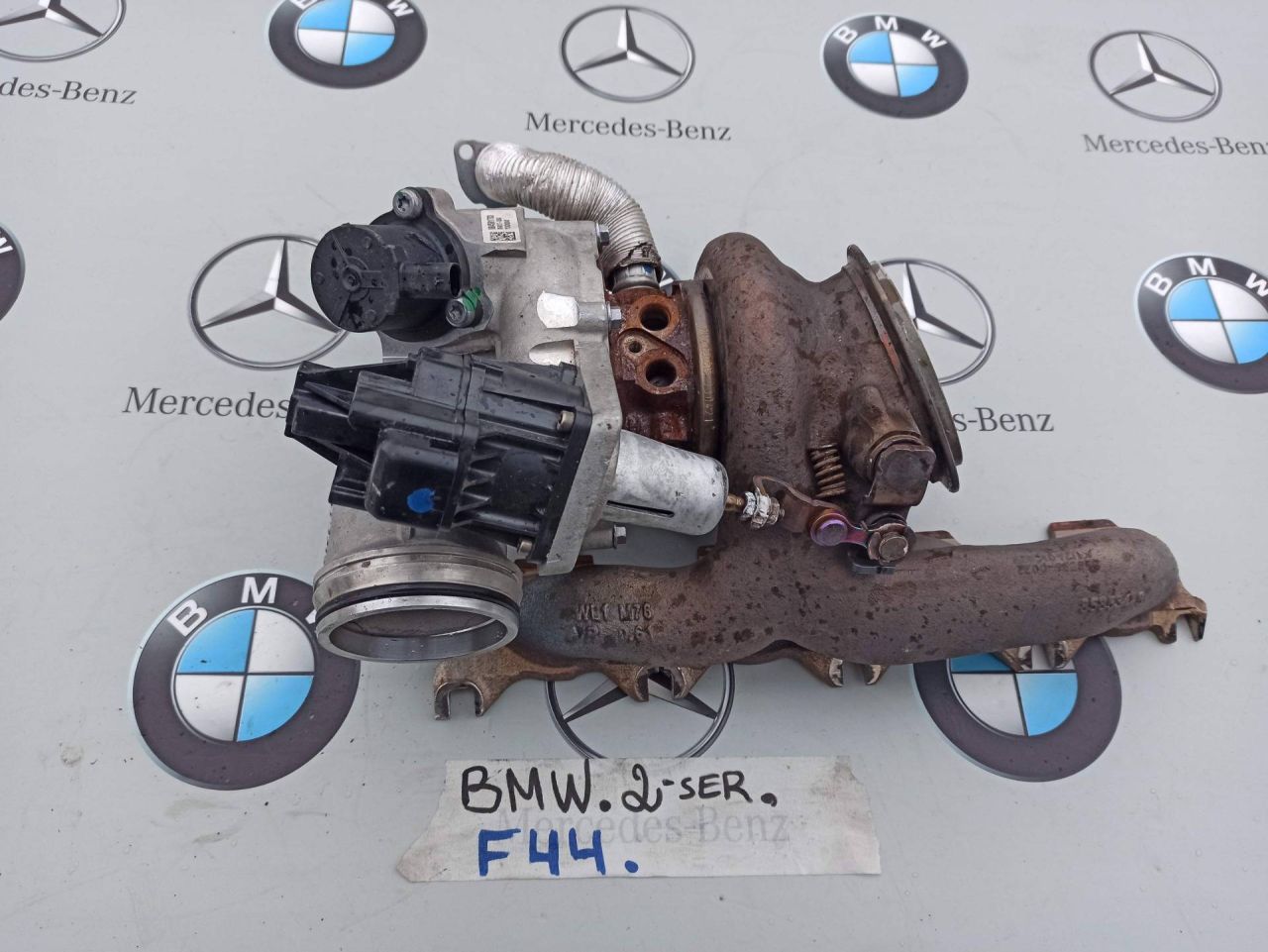 турбина BMW 2 серия F44 2020, 2.0 л., бензин, хетчбэк 5 дв., полный привод, 9845817 - фото №1