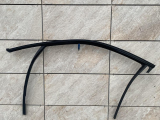 молдинг двери передней левой BMW 2023, 2.0 л., бензин, 416