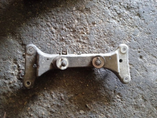 кронштейн двигателя BMW 3 серия E90/E91/E92/E93 (2004 - 2010), 2231677