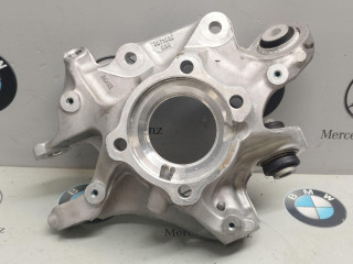 кулак поворотный правый BMW 2024, 2.0 л., бензин, 6871030