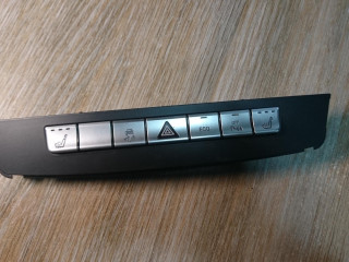 кнопка (выключатель) Mercedes-Benz M-Класс W166 2015, 3.0 л., OM 642.826, дизель, АКПП, cthsq, внедорожник 5 дв., A1668702510