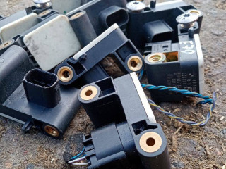 датчик ускорения BMW X5 E70 [рестайлинг] 2011, 3.0 л., бензин, АКПП, внедорожник 5 дв., 6911003