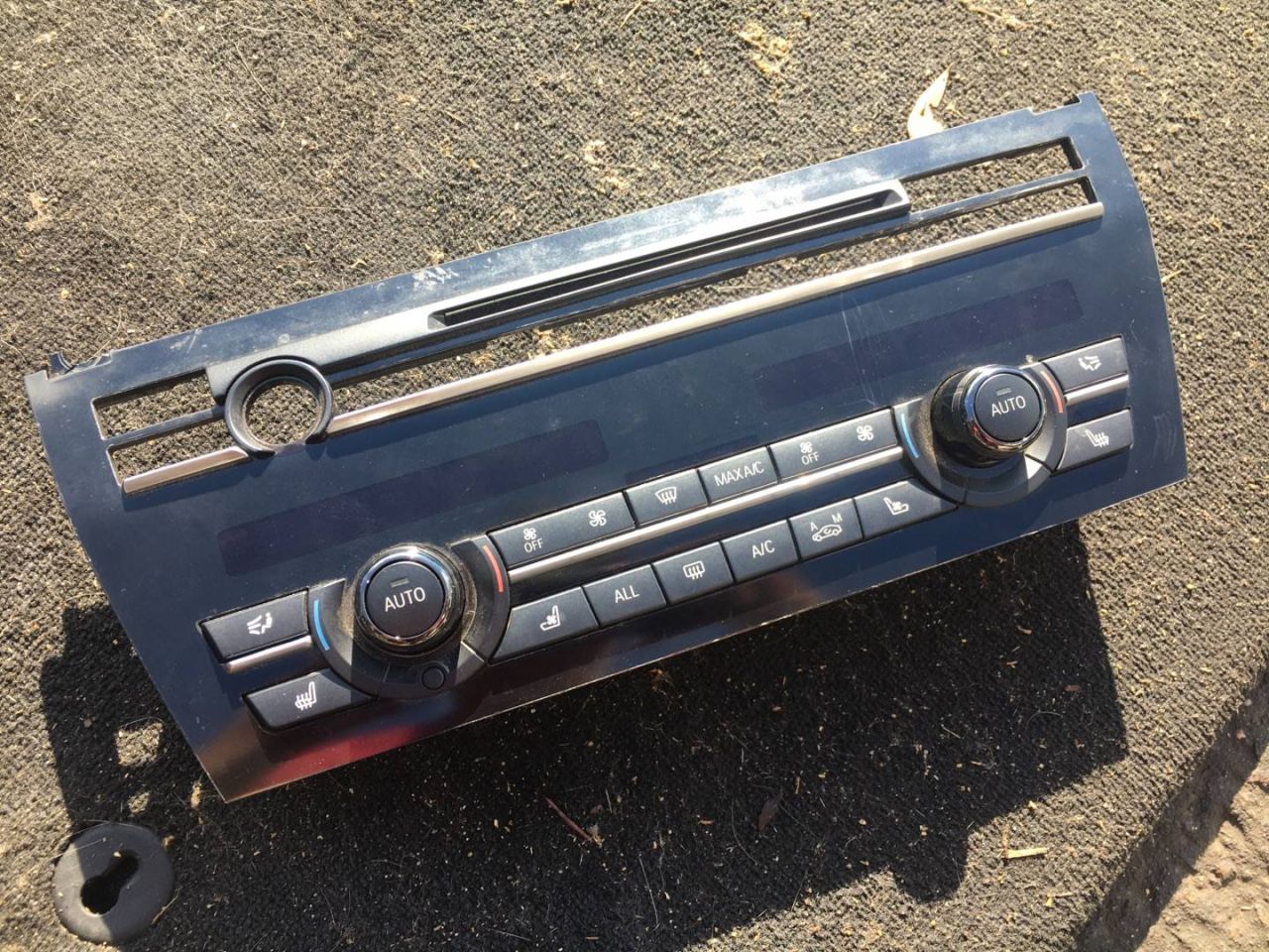 блок управления печки / климат-контроля BMW 7 серия F01/F02 2010, 4.4 л., N63 B44 A, бензин, АКПП, черный, седан, 9306184, D184421 - фото №1