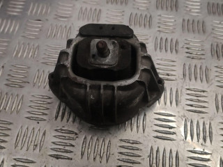 подушка крепления двигателя BMW 3 серия E90/E91/E92/E93 2007, 2.0 л., бензин, 6760330