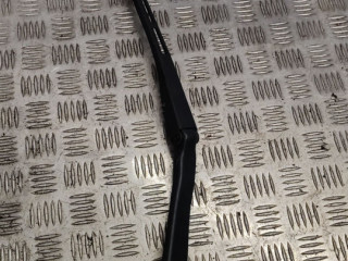 щеткодержатель (поводок стеклоочистителя, дворник) BMW 3 серия E90/E91/E92/E93 [рестайлинг] 2008, 2.0 л., N47 D20 A, дизель, АКПП, универсал, полный привод