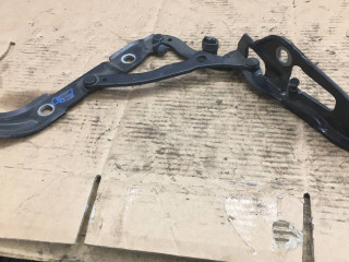 петля крышки багажника BMW 3 серия E90/E91/E92/E93 2007, 3.0 л., бензин, АКПП, купе, 7060628