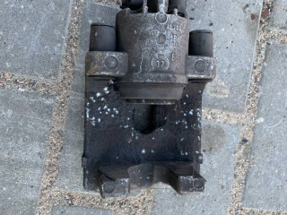 суппорт задний левый BMW 5 серия E60/E61 2007