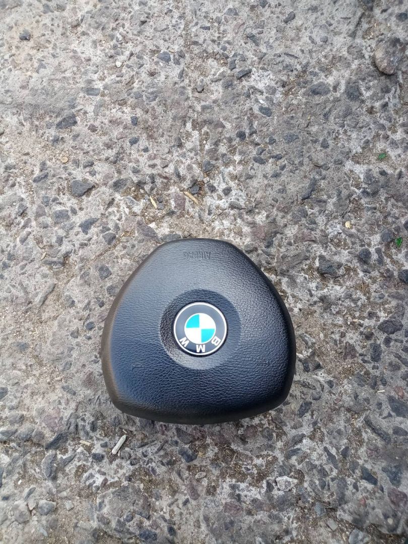 подушка безопасности водителя BMW X5 E70 2010, 3.0 л., бензин, АКПП, седан, 3051642 - фото №1