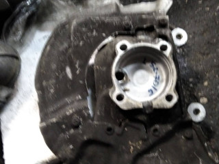 кулак поворотный левый BMW 5 серия E60/E61 2007