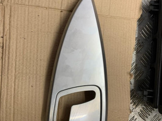 накладка на сиденье правая Mercedes-Benz M-Класс W164 [рестайлинг] 2010, 3.5 л., M 272.967, бензин, АКПП, внедорожник 5 дв., A2519184830