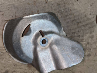 щиток, защищающий от ударов камней Mercedes-Benz C-Класс W204/S204/C204 [рестайлинг] 2011, 3.0 л., M 272.947, бензин, АКПП, черный, седан, задний привод, A2122410334