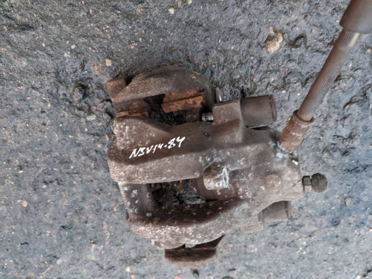 суппорт задний правый Mercedes-Benz E-Класс W212/S212/C207/A207 2010, 2.2 л., дизель, АКПП, седан, задний привод, правый руль - фото №1