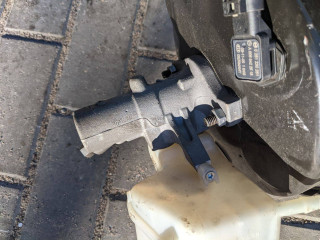 цилиндр тормозной главный Mercedes-Benz E-Класс W212/S212/C207/A207 2010, 2.2 л., дизель, АКПП, седан, задний привод, правый руль