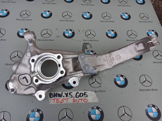 кулак поворотный левый BMW 2024, бензин, 6876655