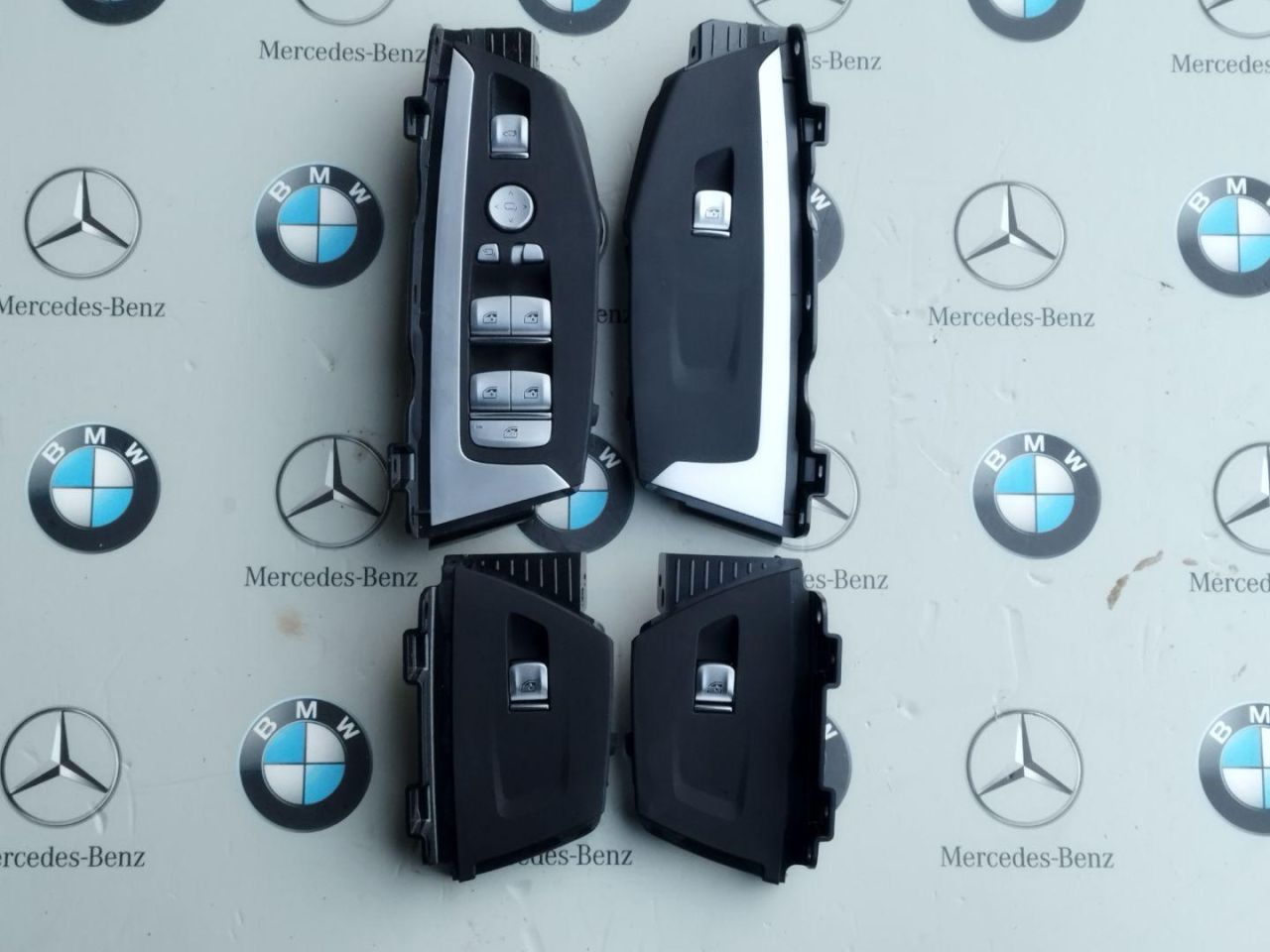 кнопка стеклоподъемника двери BMW 2023, 2.0 л., бензин, 416, 9299459, 9299457, 6847099 - фото №1