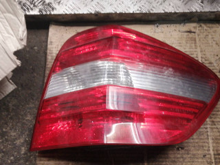 фонарь задний правый Mercedes-Benz M-Класс W164 2006, 3.5 л., бензин, АКПП, внедорожник 5 дв., A1648202064