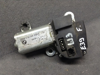 моторчик заднего стеклоочистителя (дворника) BMW 5 серия E39 1998, 2.0 л., бензин, АКПП, седан, 8361640