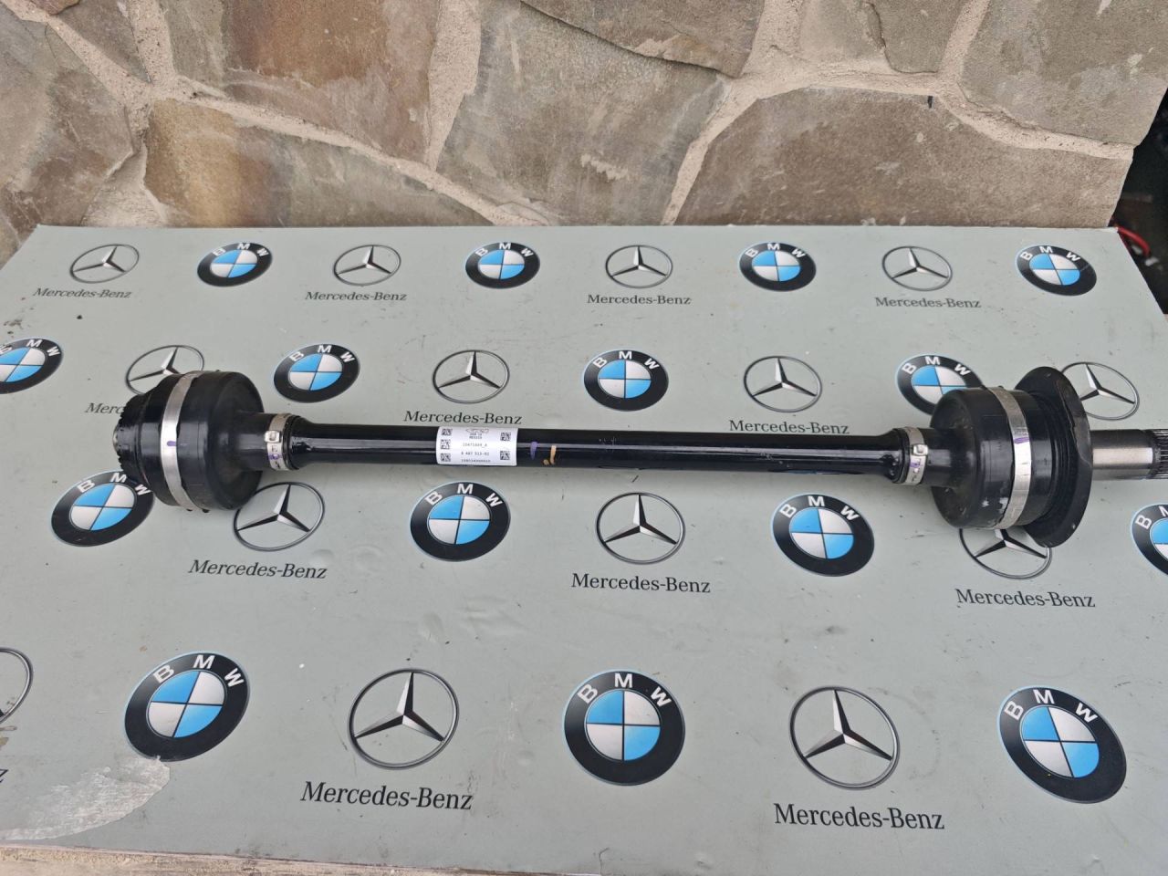 полуось задняя (приводной вал, ШРУС) BMW 2024, бензин, 8487513 - фото №1