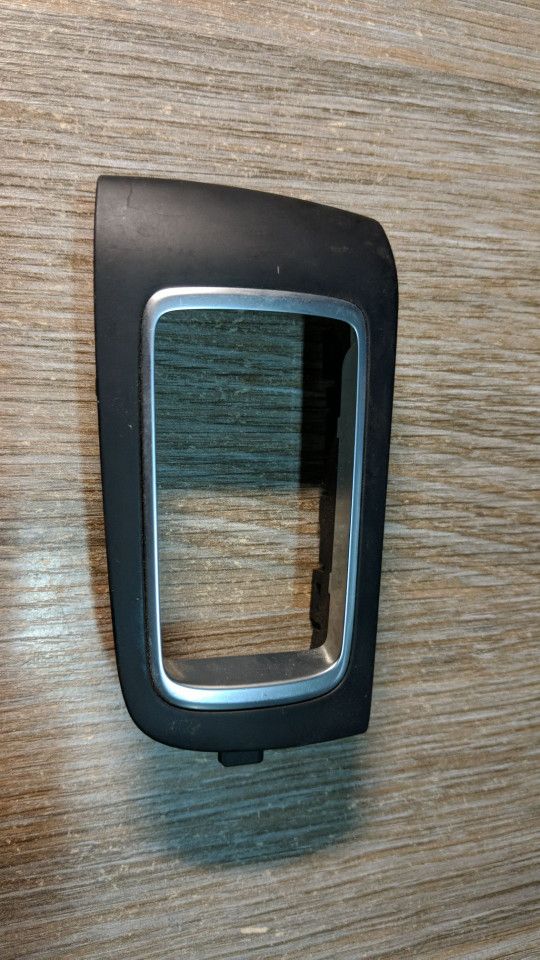 накладка блока управления стеклоподъемниками Mercedes-Benz S-Класс W222/C217/A217 2014, 3.0 л., OM 642.861, дизель, АКПП, серебристый, седан, 2227300389, A2227300389 - фото №1