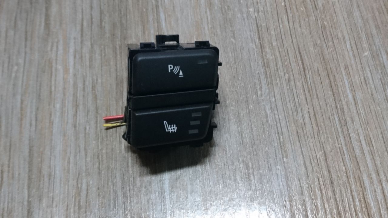 кнопка (выключатель) BMW 5 серия E60/E61 2007, 3.0 л., дизель, АКПП, универсал, 61319140333, 502239 - фото №1