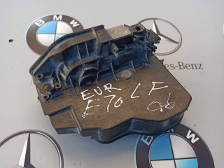 замок двери передней левой BMW X5 E70 2009, 7202143