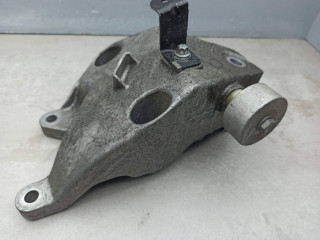 кронштейн двигателя BMW 7 серия G11/G12 2017, 3.0 л., дизель, 6861553, 6861557