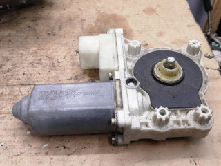 моторчик стеклоподъемника задний правый BMW 7 серия E65/E66/E67 [рестайлинг] 2005, 7628382