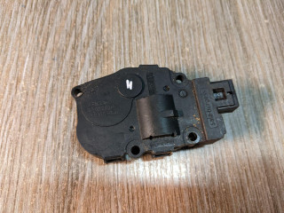 моторчик заслонки печки Mercedes-Benz M-Класс W164 [рестайлинг] 2010, 3.0 л., OM 642.820, дизель, АКПП, серебристый, внедорожник 5 дв., правый руль, 929888G, EFB336