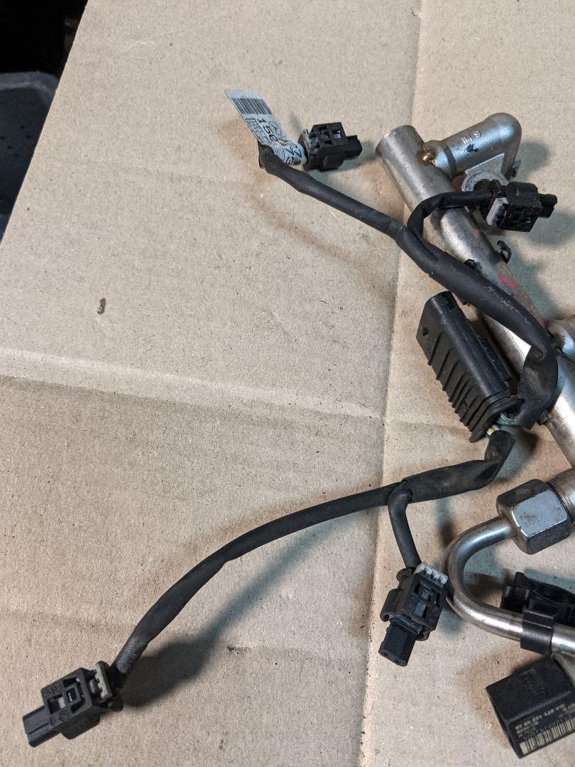 проводка Mercedes-Benz 2012, 1.8 л., M 271.820, бензин, АКПП, седан, A2711504733 - фото №1