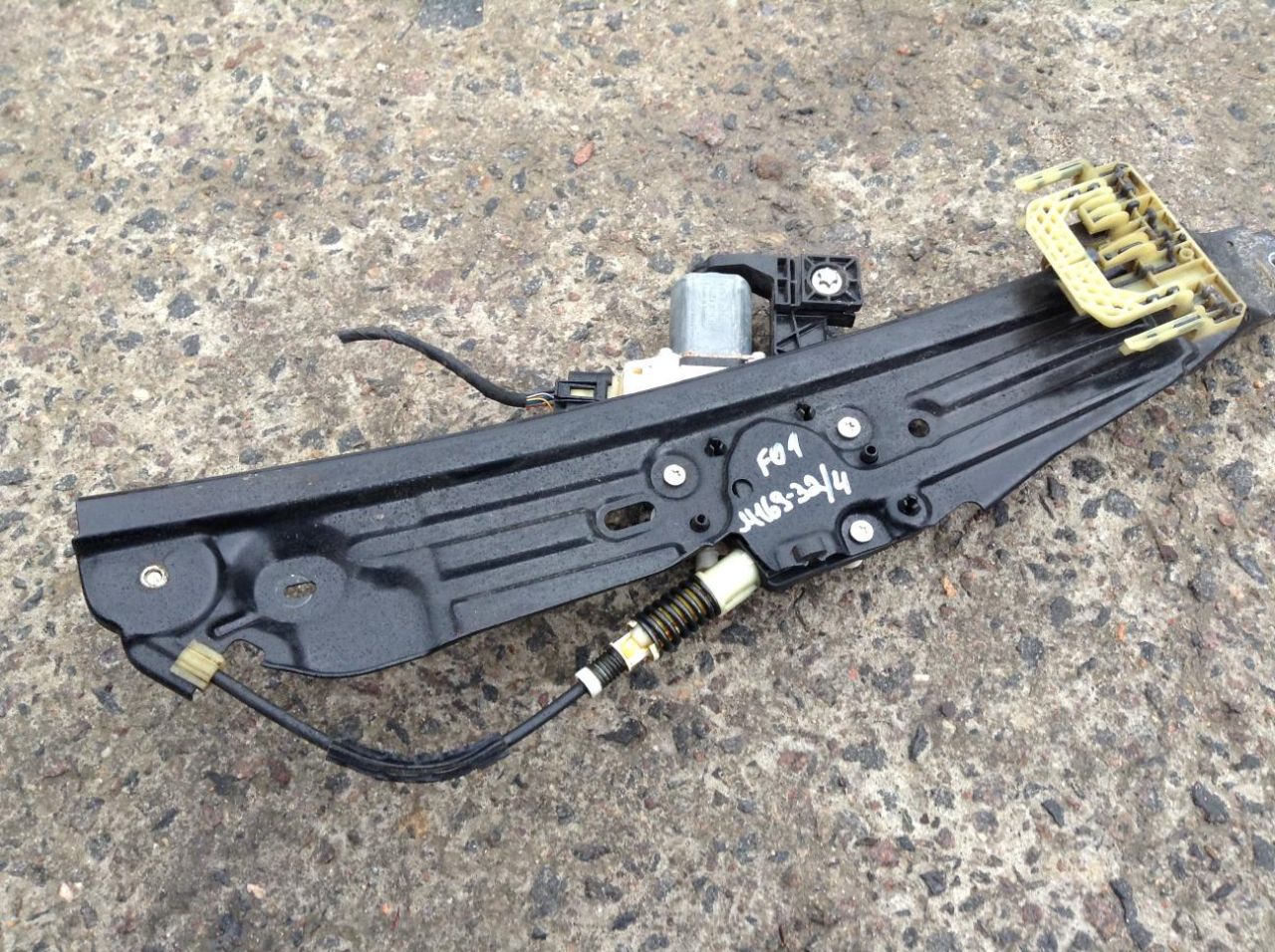 стеклоподъемник задний правый BMW 7 серия F01/F02 2009, 3.0 л., N54 B30 A, бензин, АКПП, седан, 7182096 - фото №1