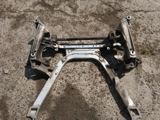 балка подвески передняя (подрамник) BMW 7 серия E65/E66/E67 [рестайлинг] 2007, 3.0 л., дизель, АКПП, черный, седан, 6782457