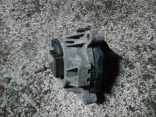 подушка крепления двигателя BMW X3 F25 2013, 2.0 л., N47 D20 C, дизель, АКПП, черный, внедорожник 5 дв., 22116850482