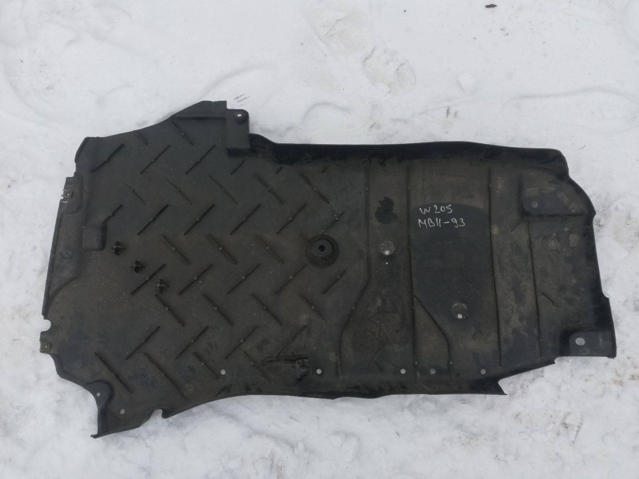 защита днища Mercedes-Benz C-Класс W205/S205/C205 2015, 2.1 л., OM 651.921, дизель, АКПП, универсал, A2059608900 - фото №1