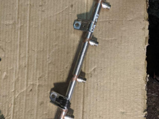 топливная рампа BMW 5 серия E60/E61 [рестайлинг] 2008, 3.0 л., N54 B30 A, бензин, седан, 7575480, 13537575480