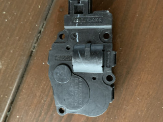 Заслонка печки/климат-контроля BMW X3 F25 2013, 2.0 л., N47 D20 C, дизель, АКПП, черный, внедорожник 5 дв., EFB43605, 200620141B