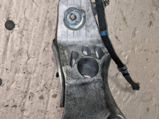 кронштейн двигателя BMW 5 серия E60/E61 2007, 3.0 л., N54 B30 A, бензин, АКПП, белый, седан, задний привод, 6776672