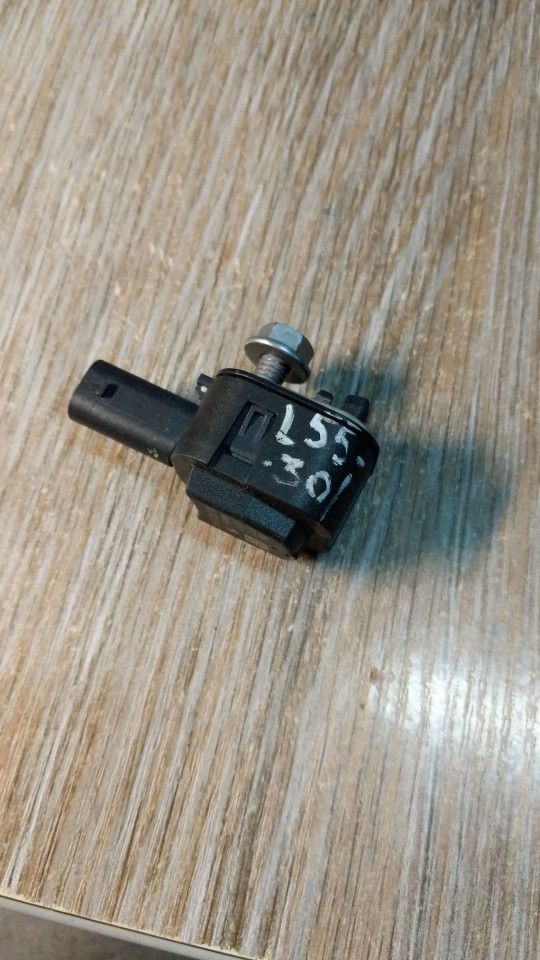 датчик удара BMW 2013, 3.0 л., N57 D30 C, дизель, АКПП, универсал, 65779224178, 9224178 - фото №1