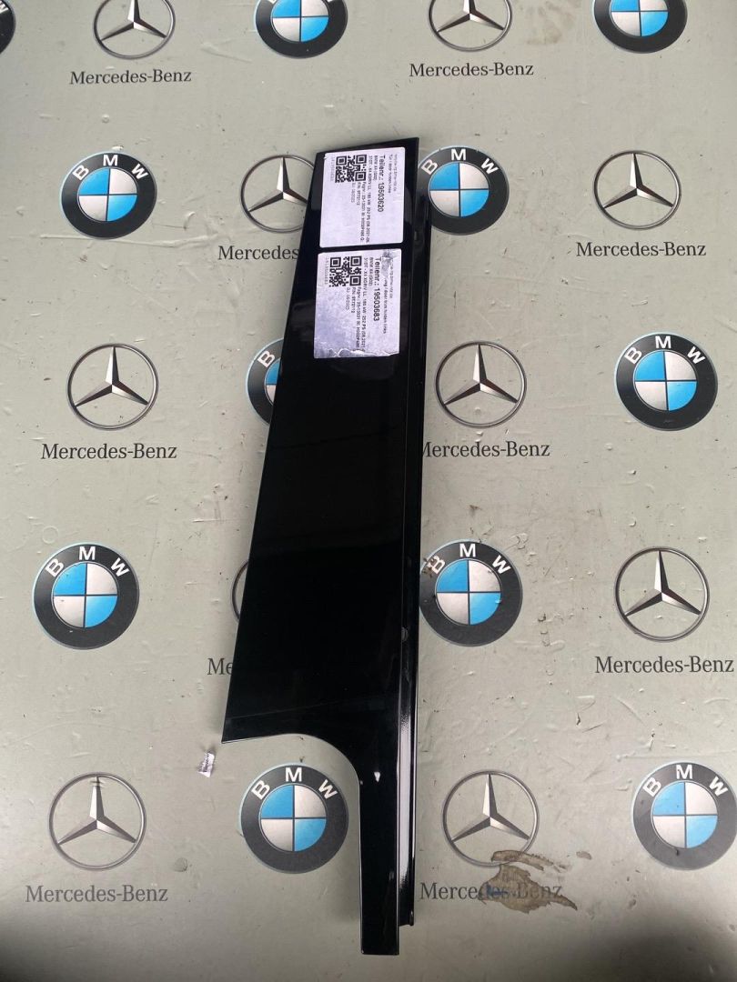 молдинг двери задней левой BMW 2023, 2.0 л., бензин, 416, 7416531 - фото №1