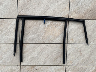 молдинг двери задней левой BMW 2023, 2.0 л., бензин, 416