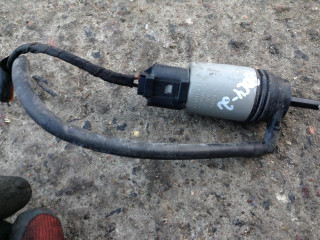 насос (моторчик) омывателя стекла BMW 7 серия E65/E66/E67 [рестайлинг] 2007, 3.0 л., дизель, АКПП, седан