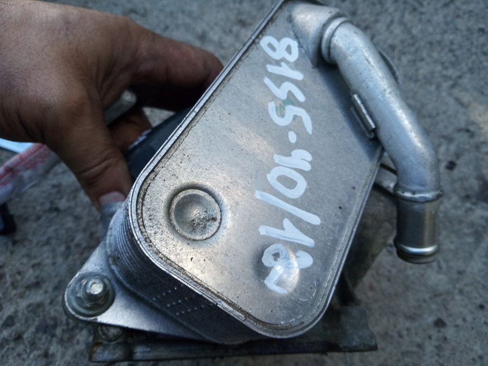 теплообменник масляного фильтра BMW 5 серия E60/E61 2006, 2.5 л., N52 B25 A, бензин, АКПП, универсал - фото №1