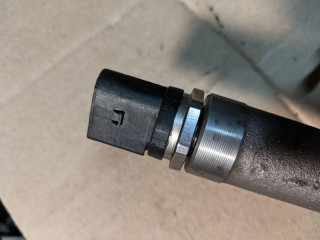 Клапан ТНВД Mercedes-Benz M-Класс W166 2012, 2.1 л., OM 651.960, дизель, АКПП, мокрый асфальт, внедорожник 5 дв., 0009052701, A0009052701, 0281006267