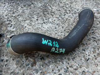 патрубок интеркулера Mercedes-Benz E-Класс W212 [рестайлинг] 2014, 2.0 л., A2075280328