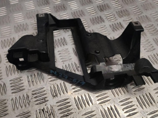 крепление фары правой BMW X5 E53 [рестайлинг] 2005, 3.0 л., дизель, АКПП, внедорожник 5 дв.