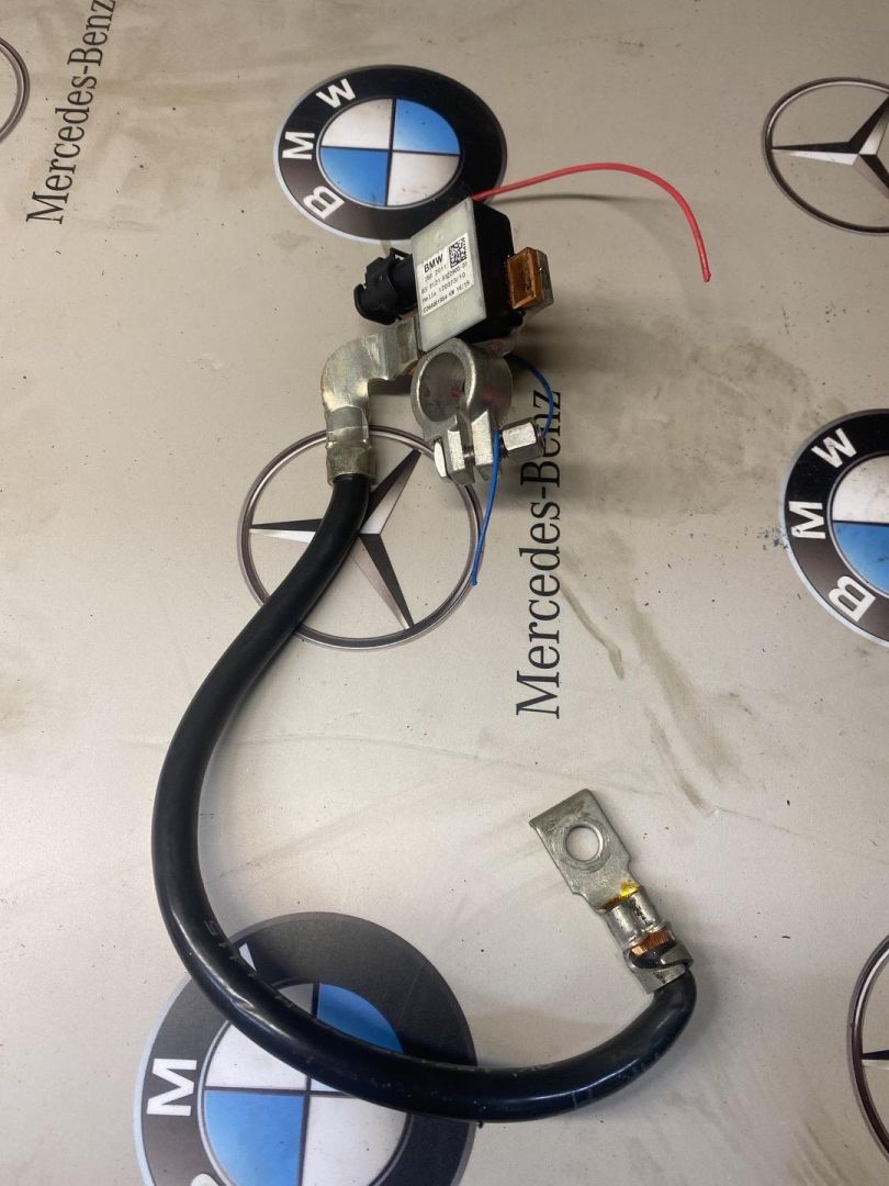 минусовой провод аккумулятора BMW 4 серия F32/F33 2014, 2.0 л., бензин, 9322900 - фото №1