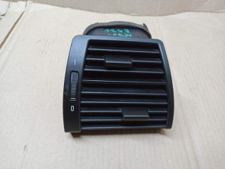 дефлектор обдува салона BMW X5 E53 2001, 3.0 л., бензин, АКПП, внедорожник 5 дв., 8402216