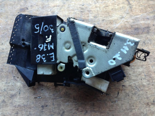 замок двери передней правой BMW 7 серия E38 [рестайлинг] 1999, 5.4 л., бензин, АКПП, седан, 8205112