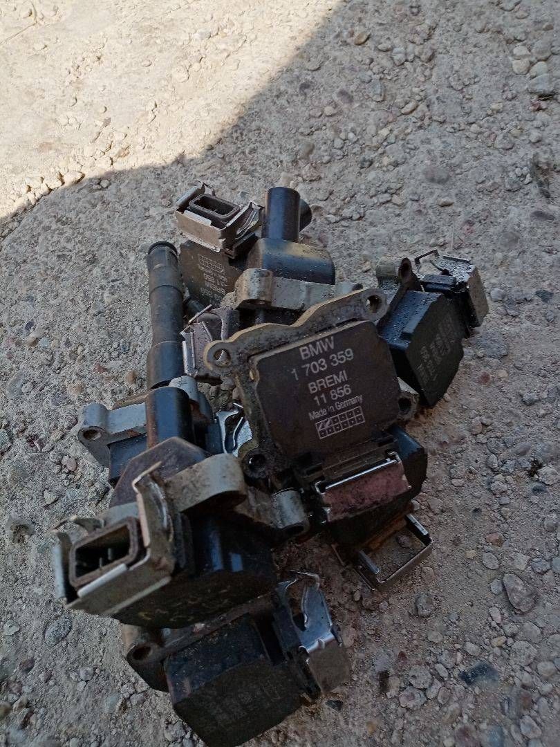 катушка зажигания BMW 7 серия E38 (1994 - 1998), 1703359 - фото №1