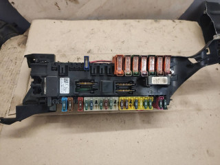 блок предохранителей Mercedes-Benz GL-Класс X166 2014, 3.0 л., OM 642.826, дизель, АКПП, белый, внедорожник 5 дв., A1665402350